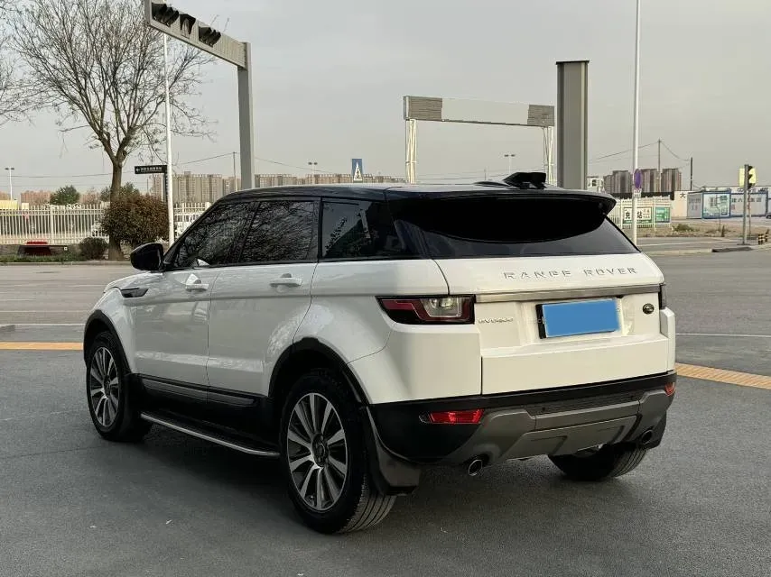 2017 Land Rover Range Rover Evoque 2.0T 241HP L4 9AT,autocango,china used car exporter,china ev exporter,chinese used car exporter,chinese used ev exporter