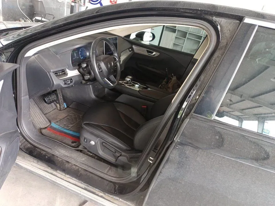 2024 HongQi E-QM5 BEV 60KWH,autocango,china used car exporter,china ev exporter,chinese used car exporter,chinese used ev exporter