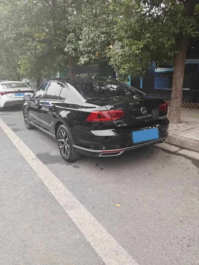 2020 Volkswagen Magotan 2.0T 186HP L4 7DCT,autocango,china used car exporter,china ev exporter,chinese used car exporter,chinese used ev exporter