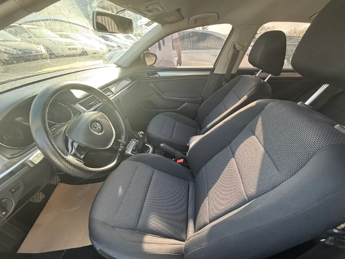 2018 Volkswagen Bora 1.5L 110HP L4 5MT,autocango,china used car exporter,china ev exporter,chinese used car exporter,chinese used ev exporter