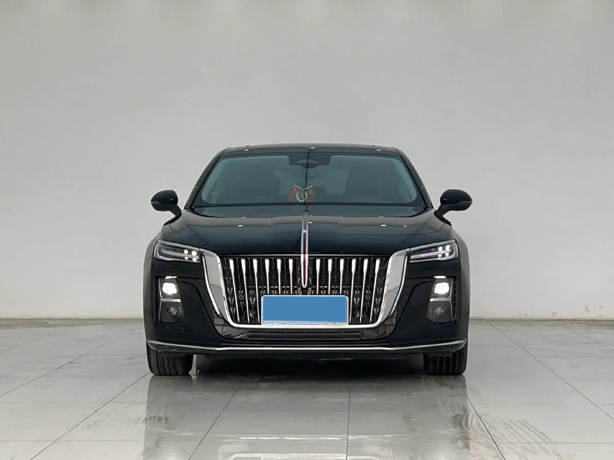 2025 HongQi H5 1.5T 169HP L4 1DHT Hybrid,autocango,china used car exporter,china ev exporter,chinese used car exporter,chinese used ev exporter