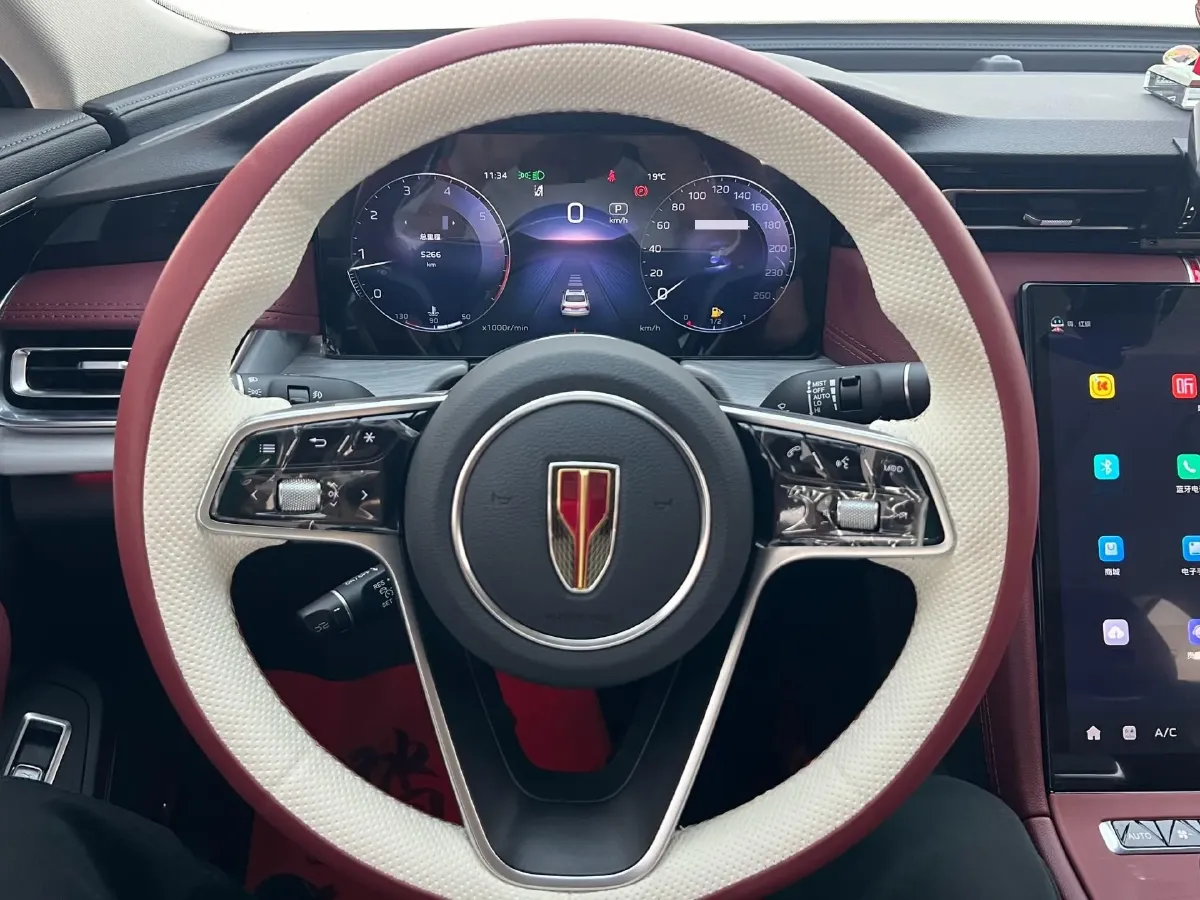 2025 HongQi H5 1.5T 169HP L4 1DHT Hybrid,autocango,china used car exporter,china ev exporter,chinese used car exporter,chinese used ev exporter