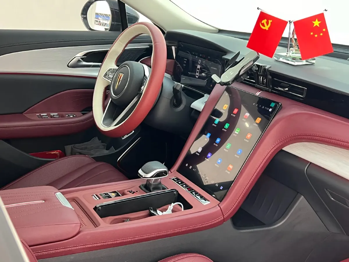 2025 HongQi H5 1.5T 169HP L4 1DHT Hybrid,autocango,china used car exporter,china ev exporter,chinese used car exporter,chinese used ev exporter