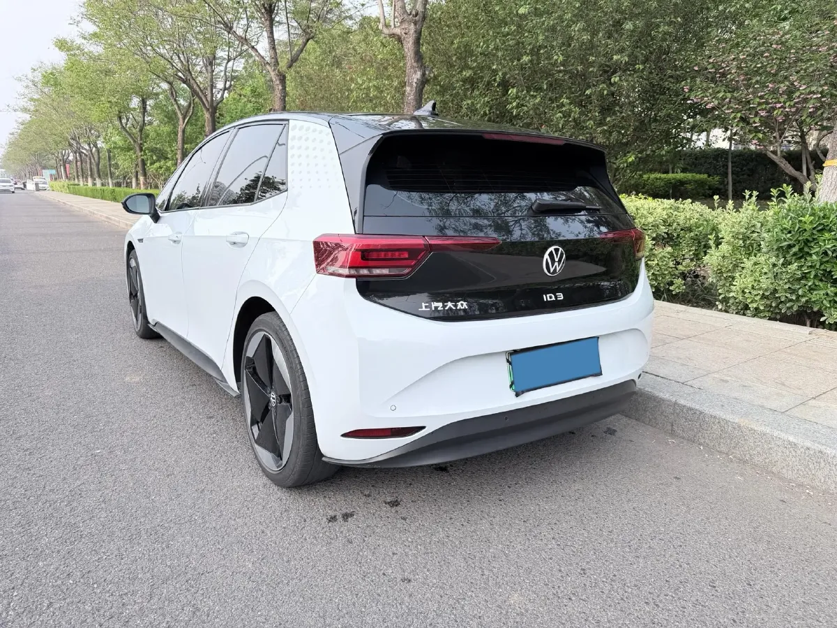 2023 Volkswagen Passat 1.4T 150HP L4 7DCT,autocango,china used car exporter,china ev exporter,chinese used car exporter,chinese used ev exporter