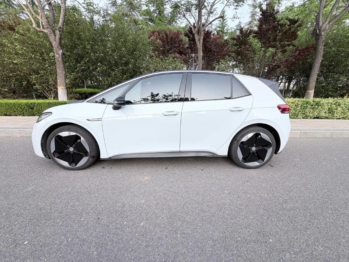 2023 Volkswagen Passat 1.4T 150HP L4 7DCT,autocango,china used car exporter,china ev exporter,chinese used car exporter,chinese used ev exporter