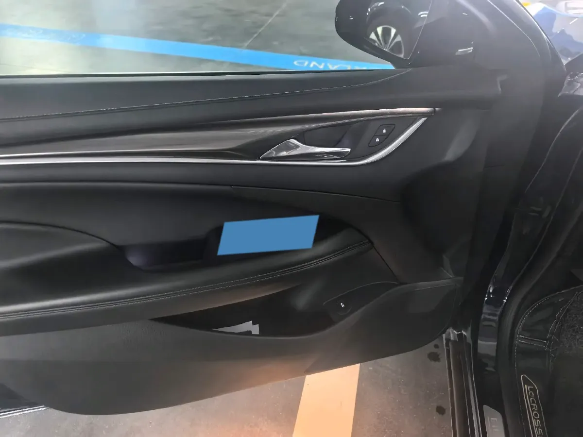 2021 Buick Larcosse 2.0T 237HP L4 9AT,autocango,china used car exporter,china ev exporter,chinese used car exporter,chinese used ev exporter