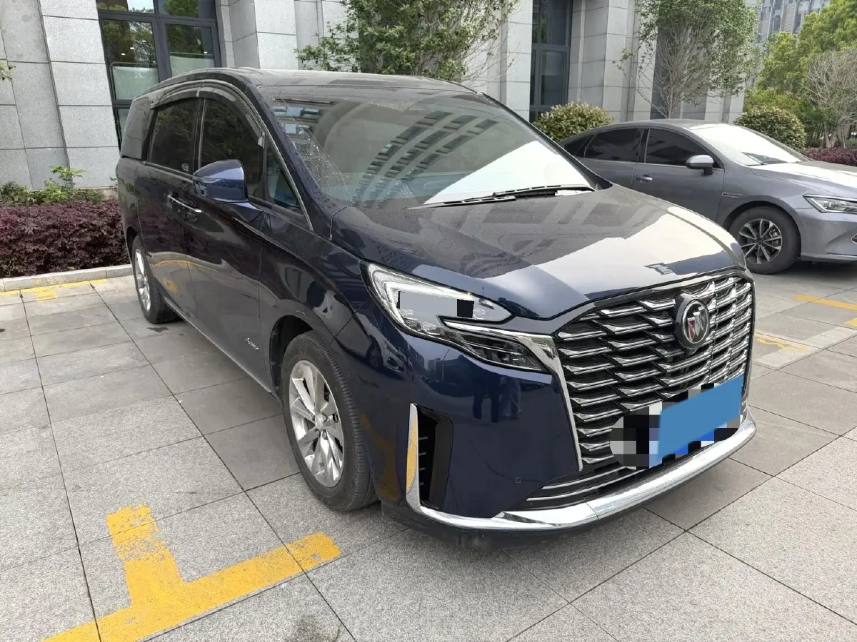 2022 Buick GL8 2.0T 237HP L4 9AT,autocango,china used car exporter,china ev exporter,chinese used car exporter,chinese used ev exporter