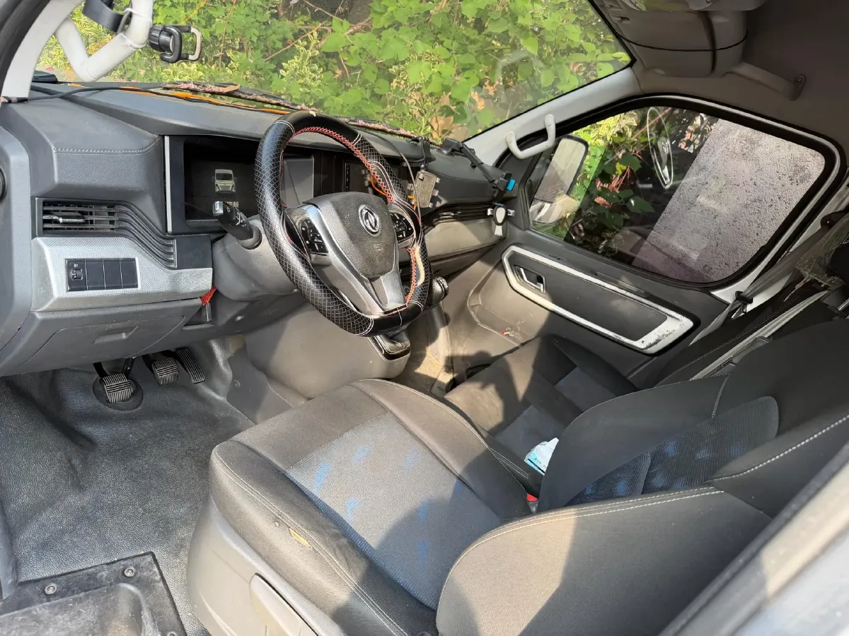 2023 DongFeng DFAC YuFeng 2.3T 143HP L4 6MT,autocango,china used car exporter,china ev exporter,chinese used car exporter,chinese used ev exporter