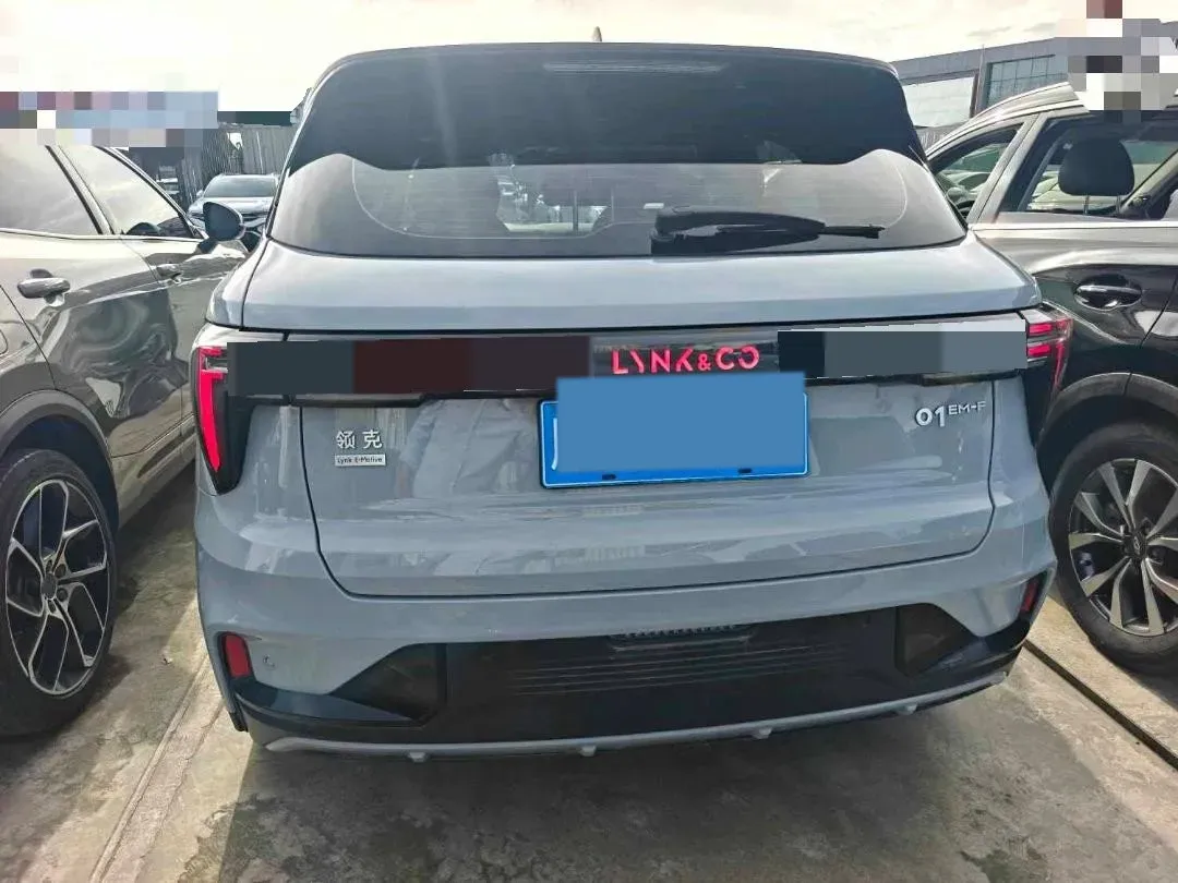 2022 Isuzu Mu-X 2.0T 220HP L4 8AT,autocango,china used car exporter,china ev exporter,chinese used car exporter,chinese used ev exporter