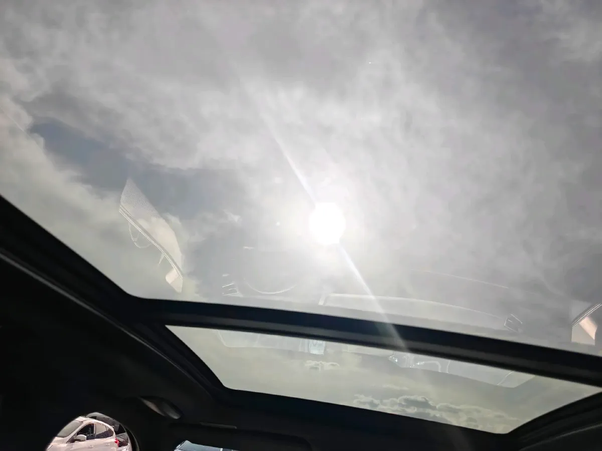 2022 Isuzu Mu-X 2.0T 220HP L4 8AT,autocango,china used car exporter,china ev exporter,chinese used car exporter,chinese used ev exporter