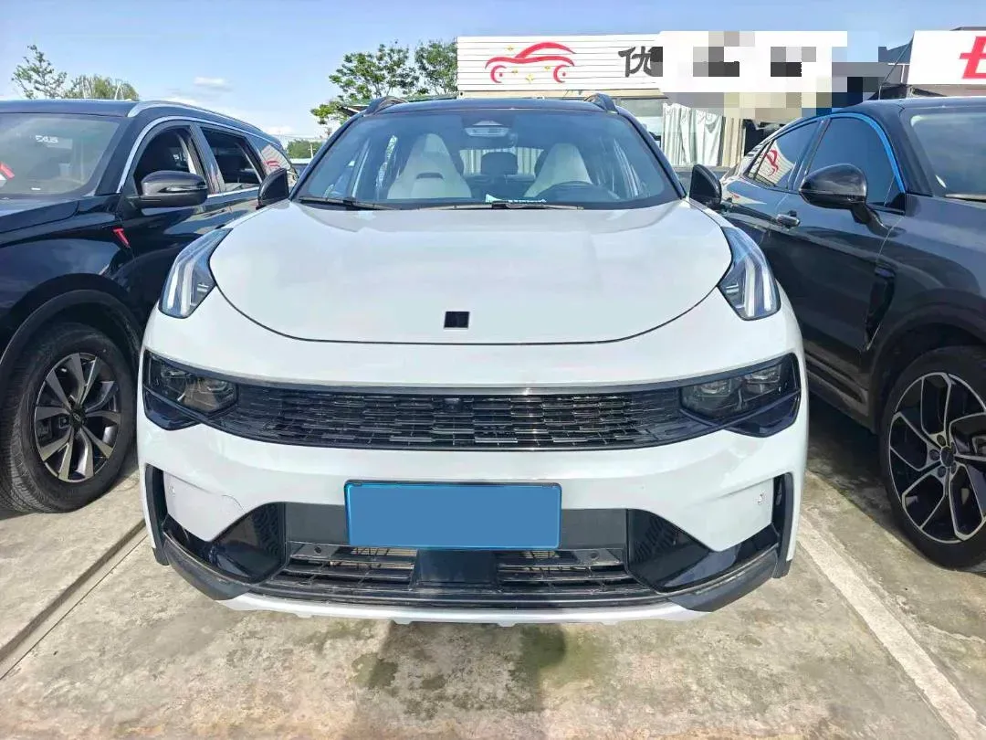 2022 Isuzu Mu-X 2.0T 220HP L4 8AT,autocango,china used car exporter,china ev exporter,chinese used car exporter,chinese used ev exporter