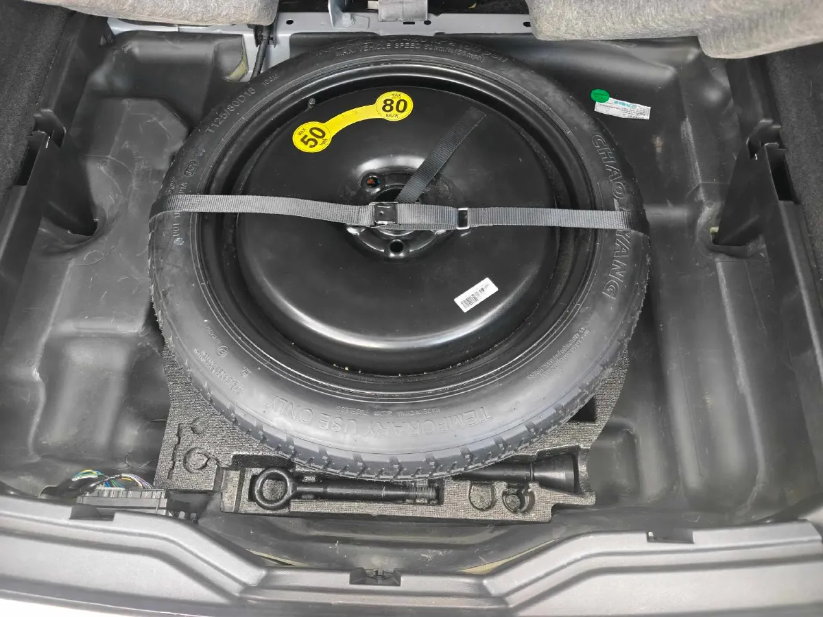 2022 Isuzu Mu-X 2.0T 220HP L4 8AT,autocango,china used car exporter,china ev exporter,chinese used car exporter,chinese used ev exporter