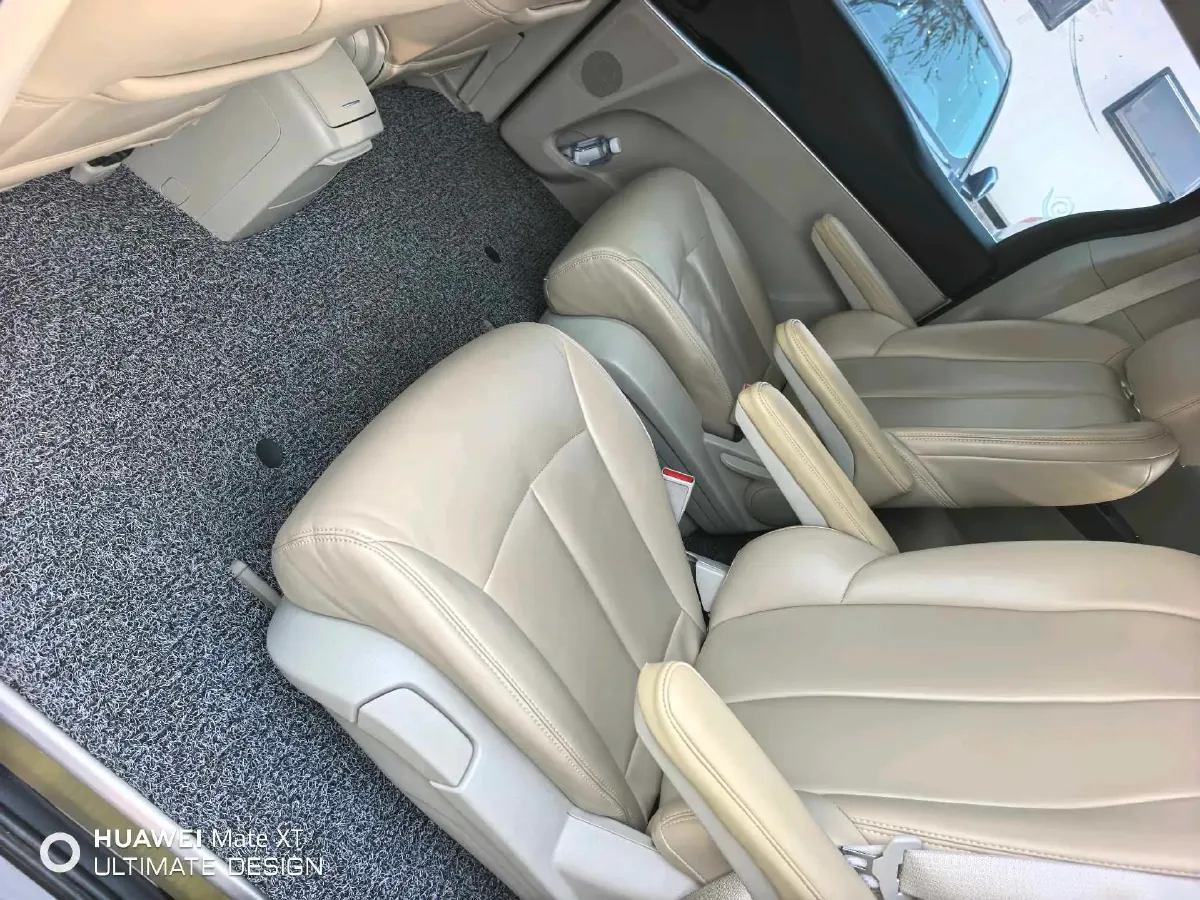 2022 Buick GL8 2.0T 237HP L4 9AT,autocango,china used car exporter,china ev exporter,chinese used car exporter,chinese used ev exporter