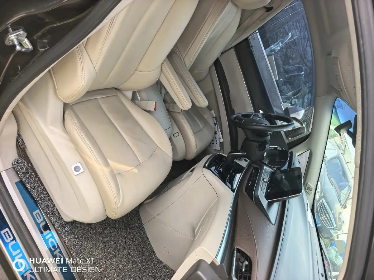 2022 Buick GL8 2.0T 237HP L4 9AT,autocango,china used car exporter,china ev exporter,chinese used car exporter,chinese used ev exporter