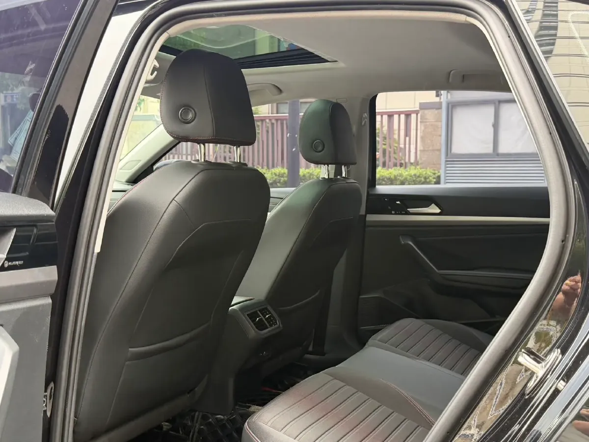 2023 Volkswagen Lavida 1.4T 150HP L4 7DCT,autocango,china used car exporter,china ev exporter,chinese used car exporter,chinese used ev exporter