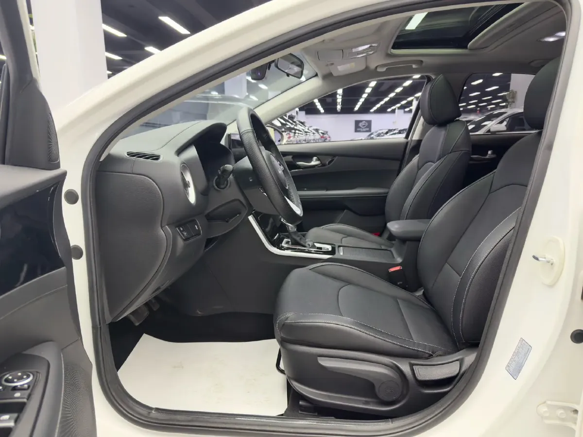 2021 Kia K3 1.5L 115HP L4 CVT,autocango,china used car exporter,china ev exporter,chinese used car exporter,chinese used ev exporter