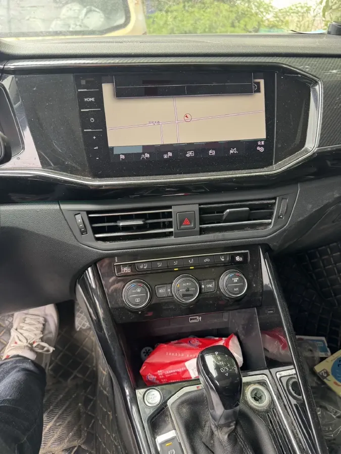 2019 Jeep Cherokee 2.0T 265HP L4 9AT,autocango,china used car exporter,china ev exporter,chinese used car exporter,chinese used ev exporter
