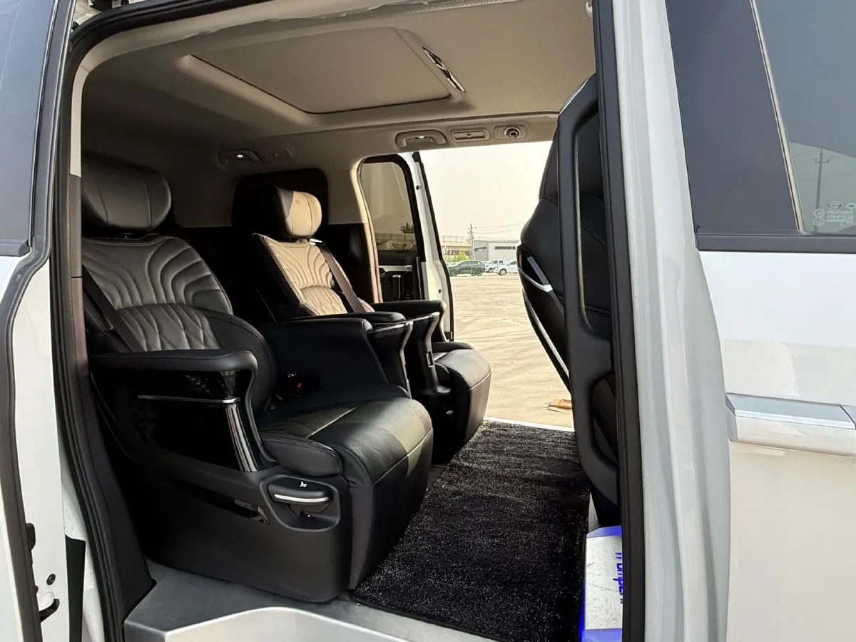 2024 GAC Trumpchi M8 2.0T 252HP L4 8AT,autocango,china used car exporter,china ev exporter,chinese used car exporter,chinese used ev exporter