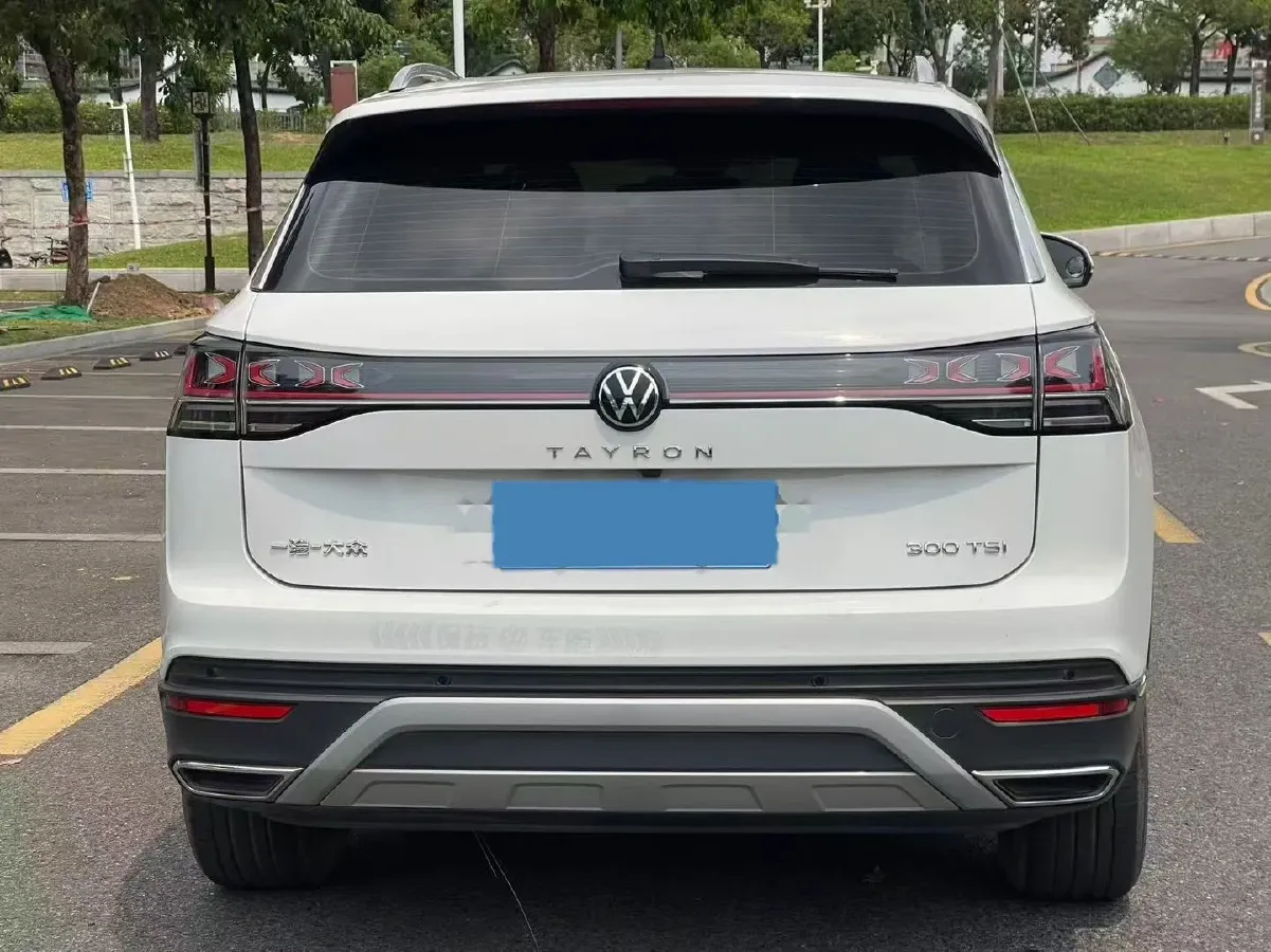 2024 Volkswagen Tayron 1.5T 160HP L4 7DCT,autocango,china used car exporter,china ev exporter,chinese used car exporter,chinese used ev exporter
