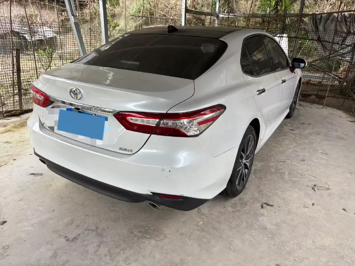 2021 Toyota Camry 2.5L 209HP L4 8AT,autocango,china used car exporter,china ev exporter,chinese used car exporter,chinese used ev exporter