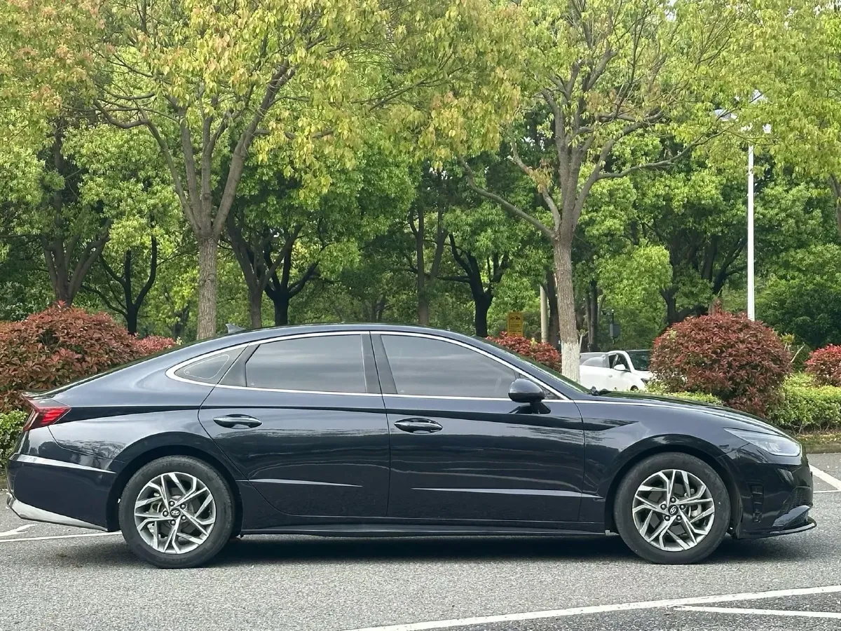 2020 Hyundai Sonata 1.5T 170HP L4 7DCT,autocango,china used car exporter,china ev exporter,chinese used car exporter,chinese used ev exporter