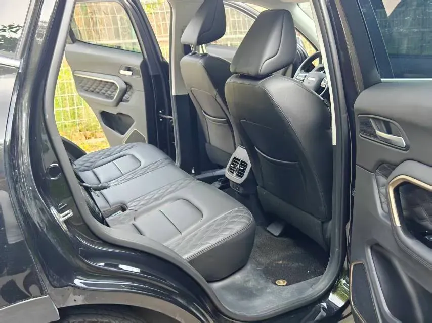 2020 Haval H6 1.5T 169HP L4 7DCT,autocango,china used car exporter,china ev exporter,chinese used car exporter,chinese used ev exporter