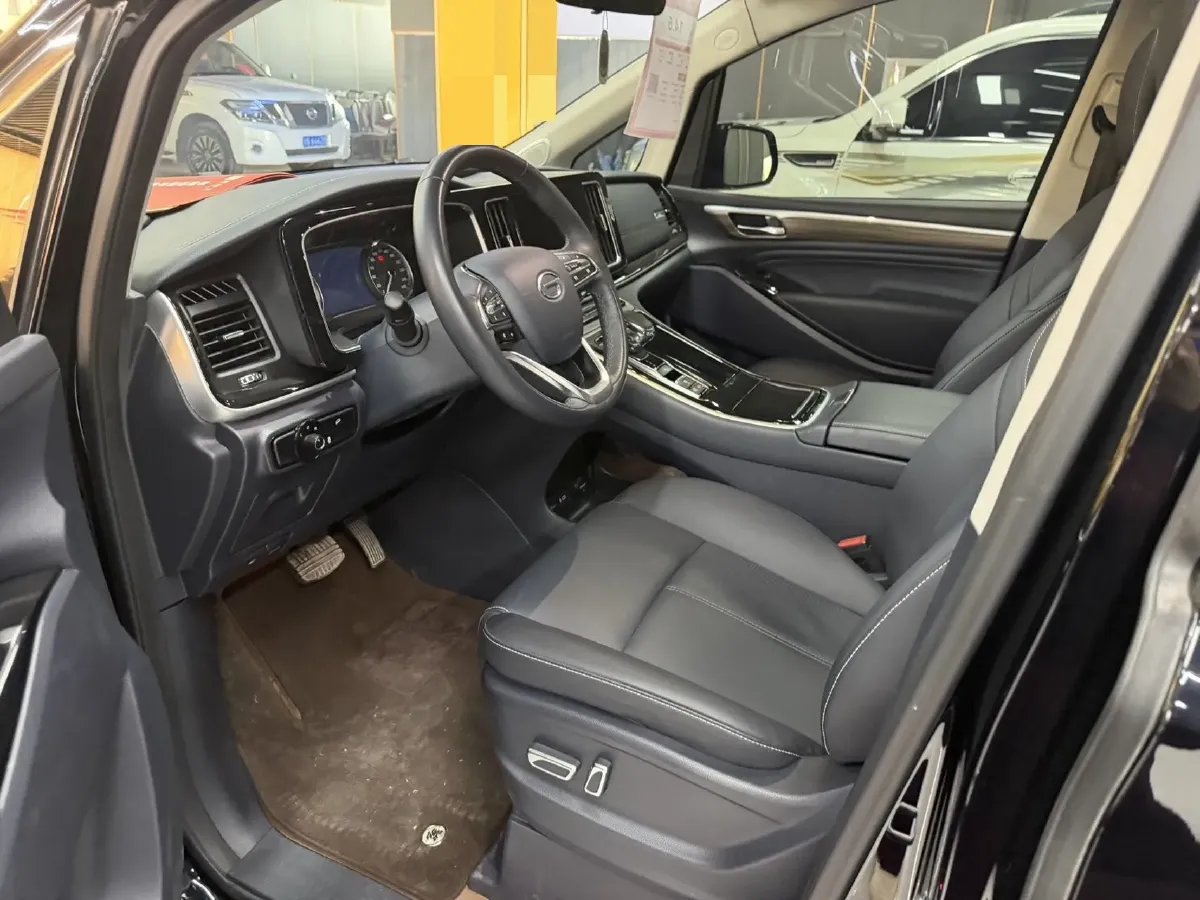 2024 GAC Trumpchi M8 2.0T 252HP L4 8AT,autocango,china used car exporter,china ev exporter,chinese used car exporter,chinese used ev exporter