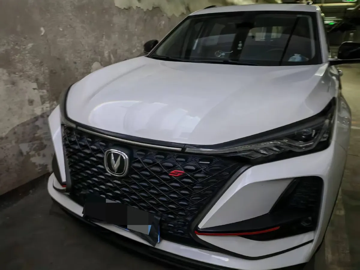 2020 ChangAn CS75 Plus 2.0T 233HP L4 8AT,autocango,china used car exporter,china ev exporter,chinese used car exporter,chinese used ev exporter
