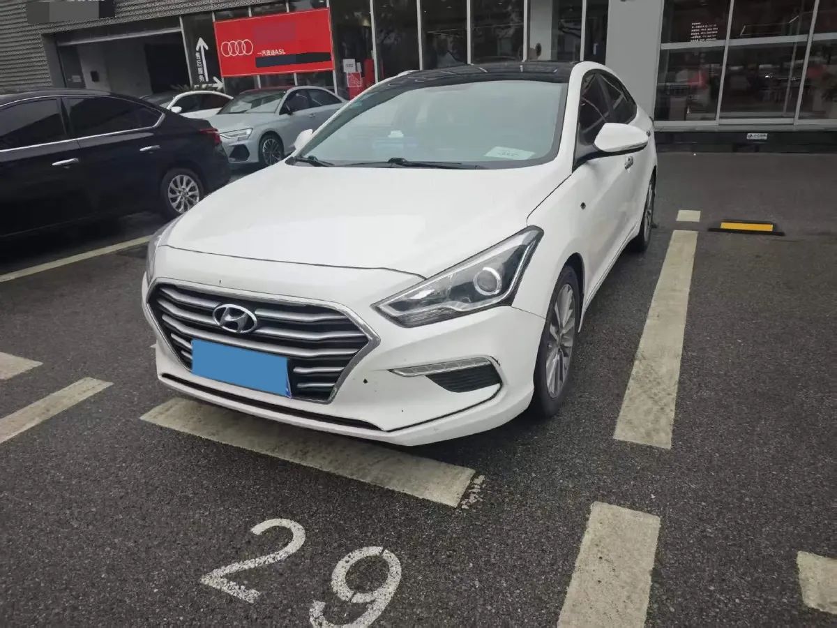 2019 Hyundai Mistra 1.8L 143HP L4 6AT,autocango,china used car exporter,china ev exporter,chinese used car exporter,chinese used ev exporter