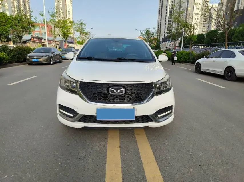 2018 KaiYi E3 1.5L 109HP L4 4AT,autocango,china used car exporter,china ev exporter,chinese used car exporter,chinese used ev exporter
