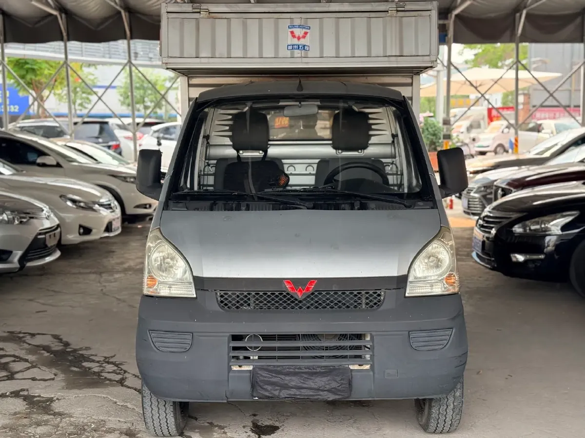 2018 WuLing RongGuang New Truck 1.5L 107HP L4 5MT,autocango,china used car exporter,china ev exporter,chinese used car exporter,chinese used ev exporter