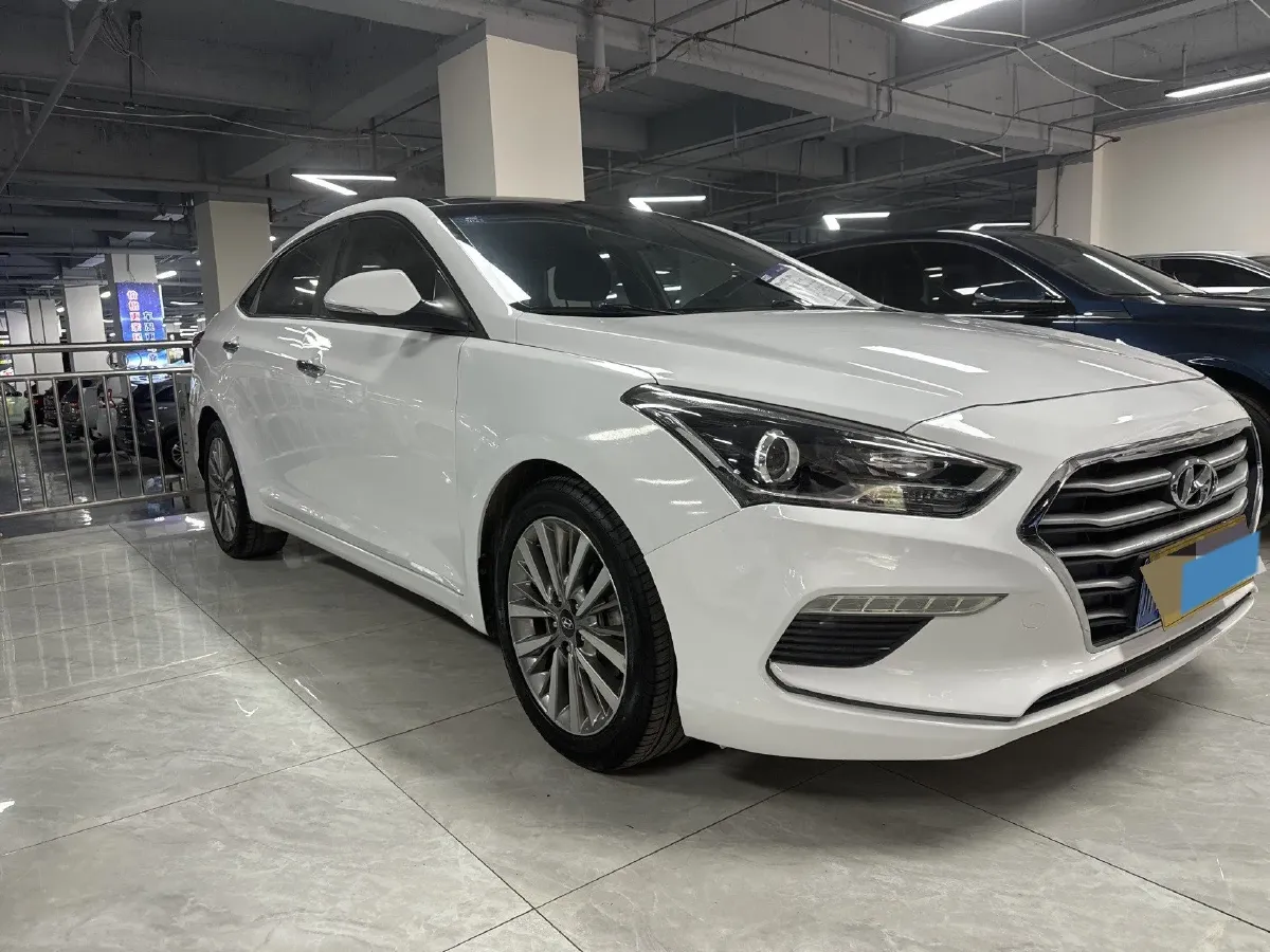 2017 Hyundai Mistra 1.8L 143HP L4 6AT,autocango,china used car exporter,china ev exporter,chinese used car exporter,chinese used ev exporter