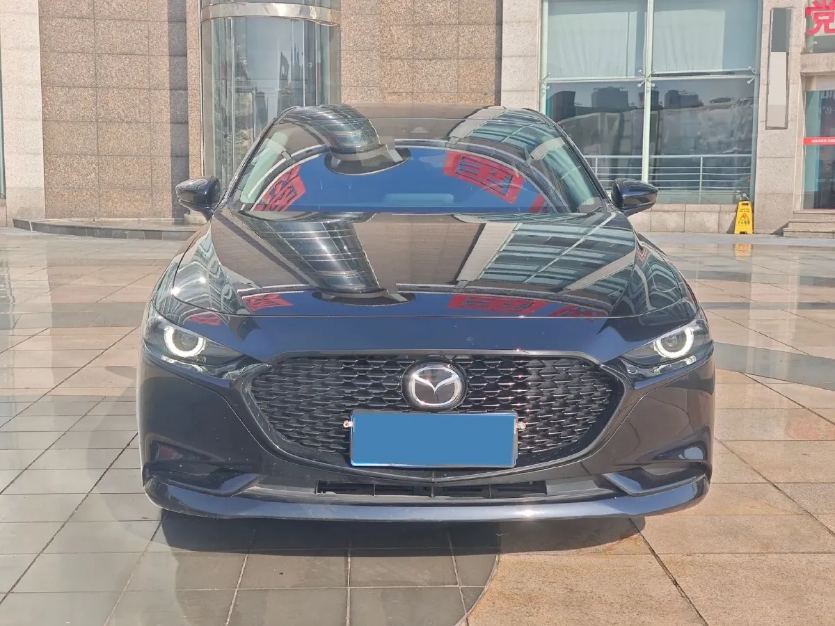 2025 Mazda 3 Axela 2.0L 158HP L4 6AT,autocango,china used car exporter,china ev exporter,chinese used car exporter,chinese used ev exporter