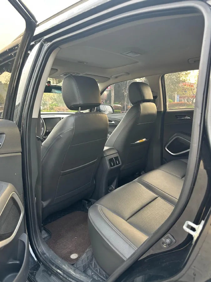 2019 Hyundai ix35 2.0L 160HP L4 6AT,autocango,china used car exporter,china ev exporter,chinese used car exporter,chinese used ev exporter