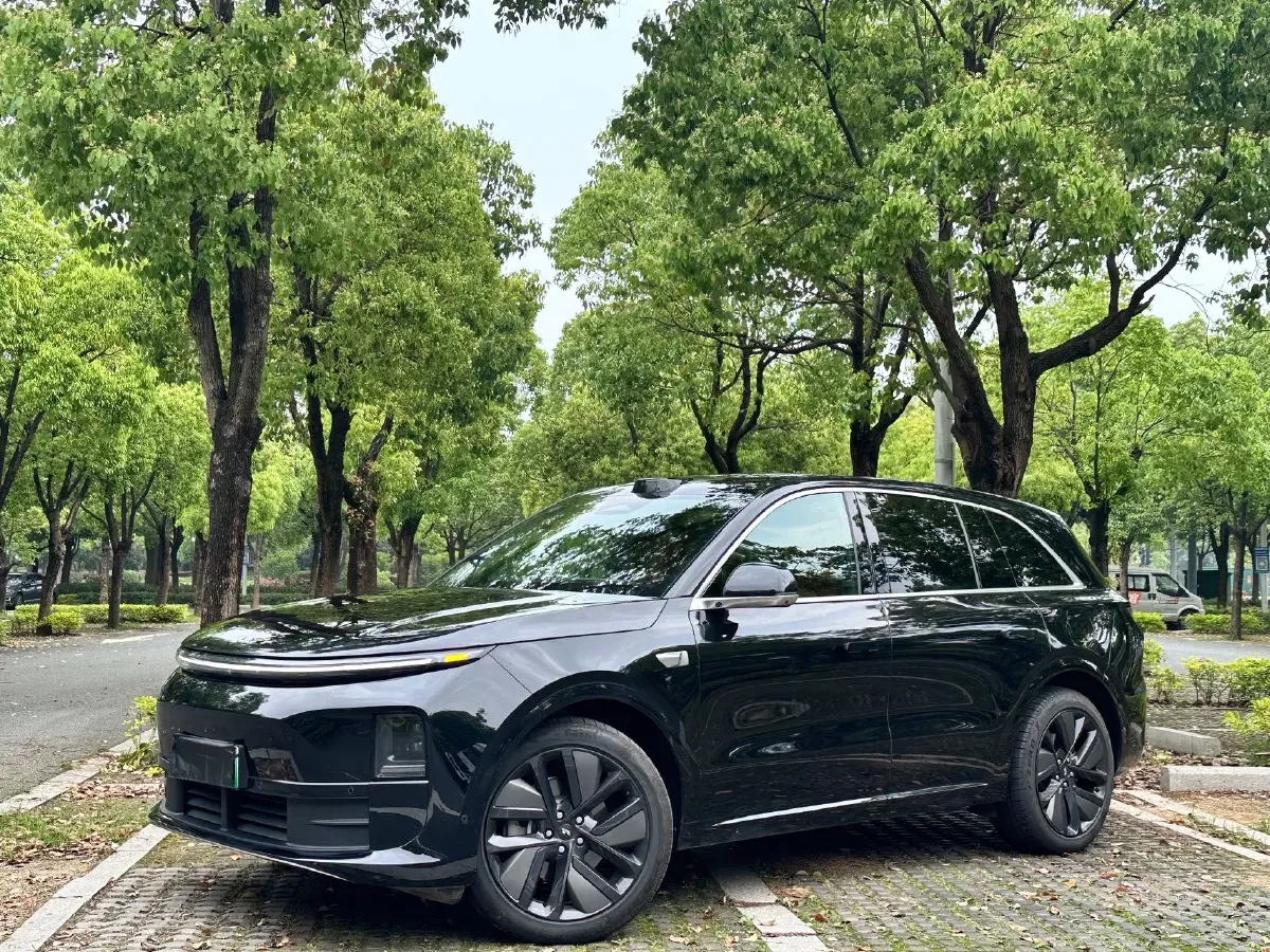 2024 Li L6 Range Extended 154HP L4 REEV 36.8KWH,autocango,china used car exporter,china ev exporter,chinese used car exporter,chinese used ev exporter