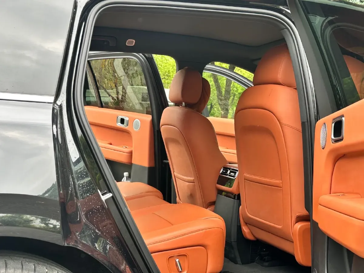 2024 Li L6 Range Extended 154HP L4 REEV 36.8KWH,autocango,china used car exporter,china ev exporter,chinese used car exporter,chinese used ev exporter