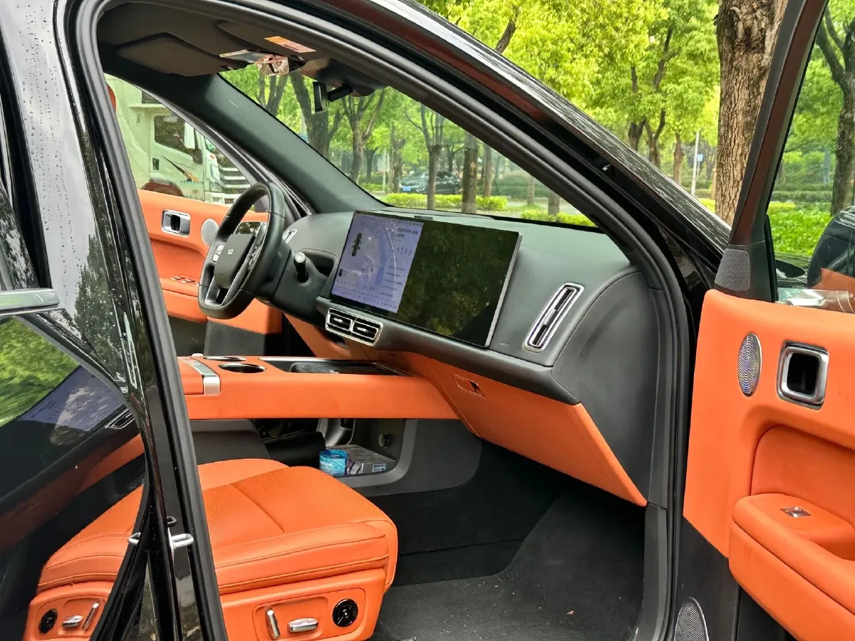 2024 Li L6 Range Extended 154HP L4 REEV 36.8KWH,autocango,china used car exporter,china ev exporter,chinese used car exporter,chinese used ev exporter