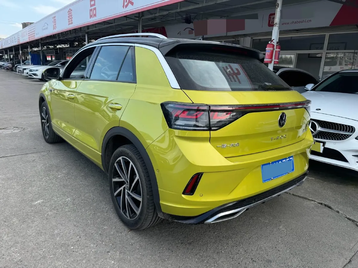 2023 Volkswagen T-Roc 1.5T 160HP L4 7DCT,autocango,china used car exporter,china ev exporter,chinese used car exporter,chinese used ev exporter