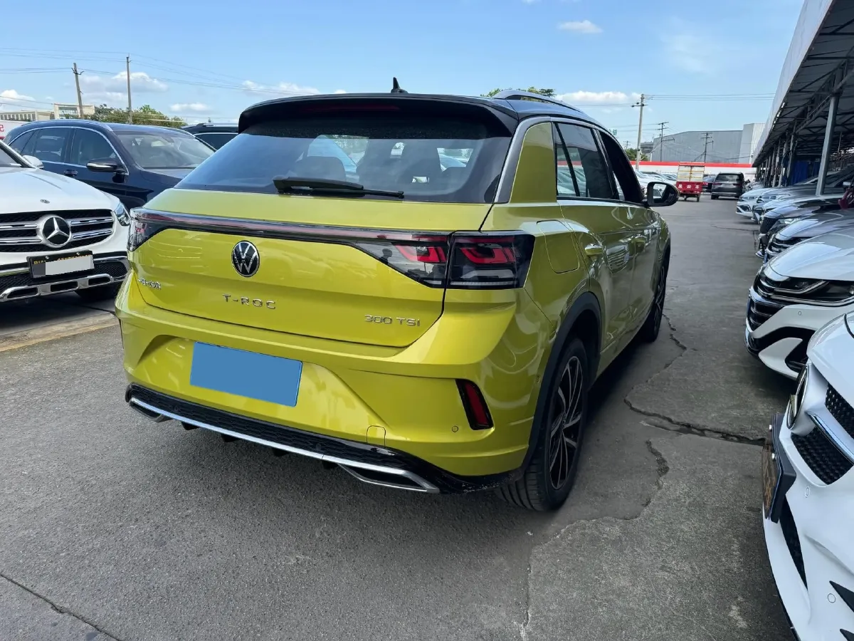 2023 Volkswagen T-Roc 1.5T 160HP L4 7DCT,autocango,china used car exporter,china ev exporter,chinese used car exporter,chinese used ev exporter
