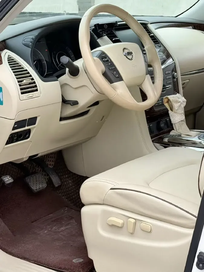 2018 Nissan Patrol 4.0L 279HP V6 7AT,autocango,china used car exporter,china ev exporter,chinese used car exporter,chinese used ev exporter