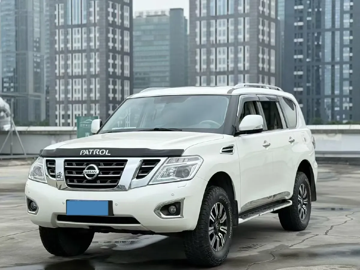 2018 Nissan Patrol 4.0L 279HP V6 7AT,autocango,china used car exporter,china ev exporter,chinese used car exporter,chinese used ev exporter