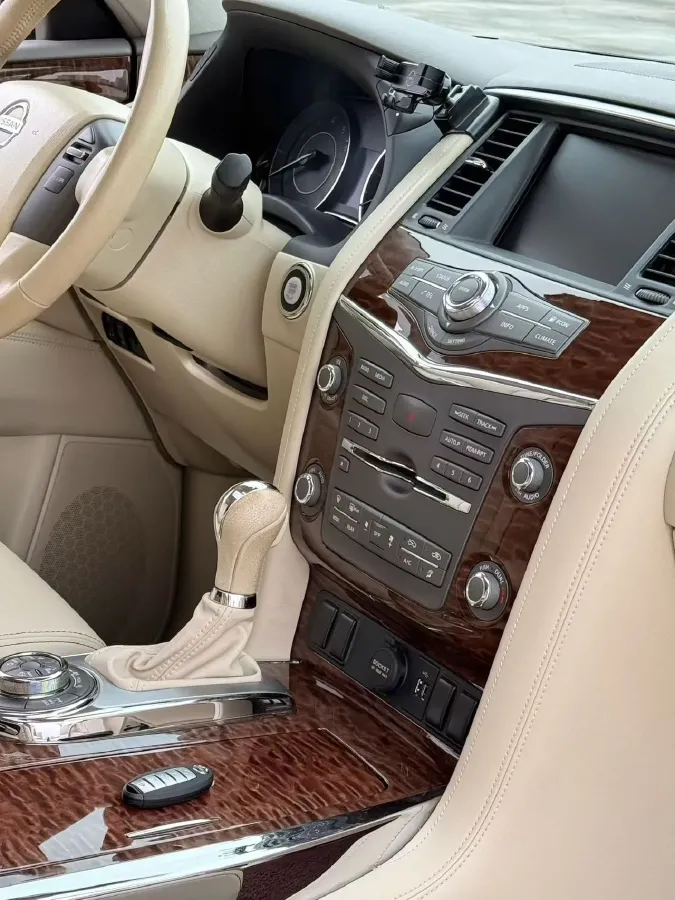 2018 Nissan Patrol 4.0L 279HP V6 7AT,autocango,china used car exporter,china ev exporter,chinese used car exporter,chinese used ev exporter