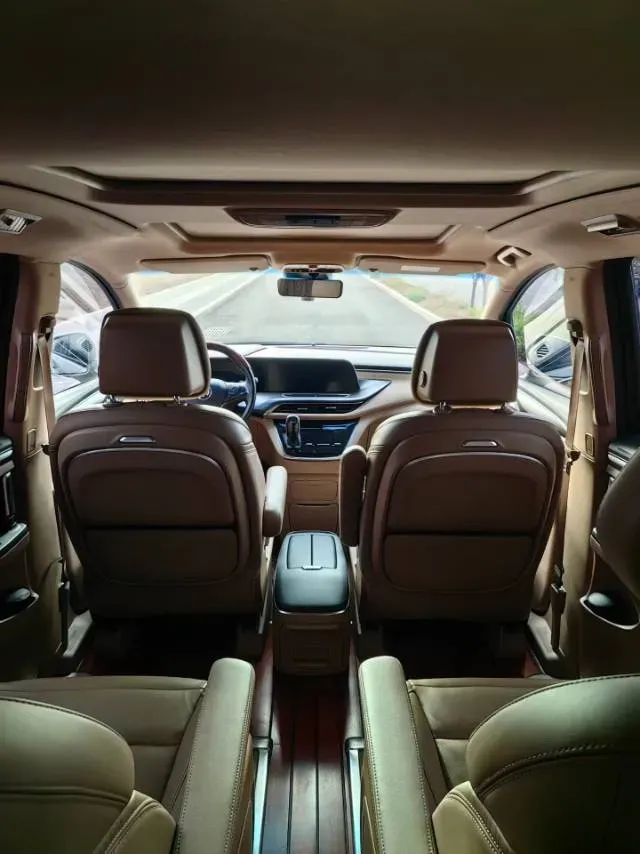 2020 Buick GL8 2.0T 237HP L4 9AT,autocango,china used car exporter,china ev exporter,chinese used car exporter,chinese used ev exporter