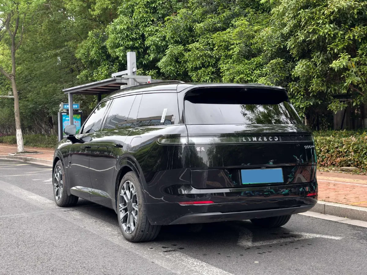 2025 LYNK&CO 900 2.0T 254HP L4 3DHT PHEV,autocango,china used car exporter,china ev exporter,chinese used car exporter,chinese used ev exporter