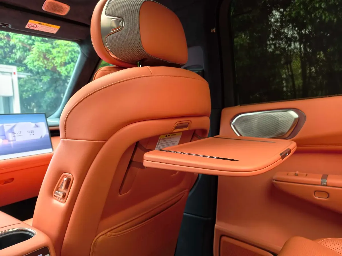 2025 LYNK&CO 900 2.0T 254HP L4 3DHT PHEV,autocango,china used car exporter,china ev exporter,chinese used car exporter,chinese used ev exporter