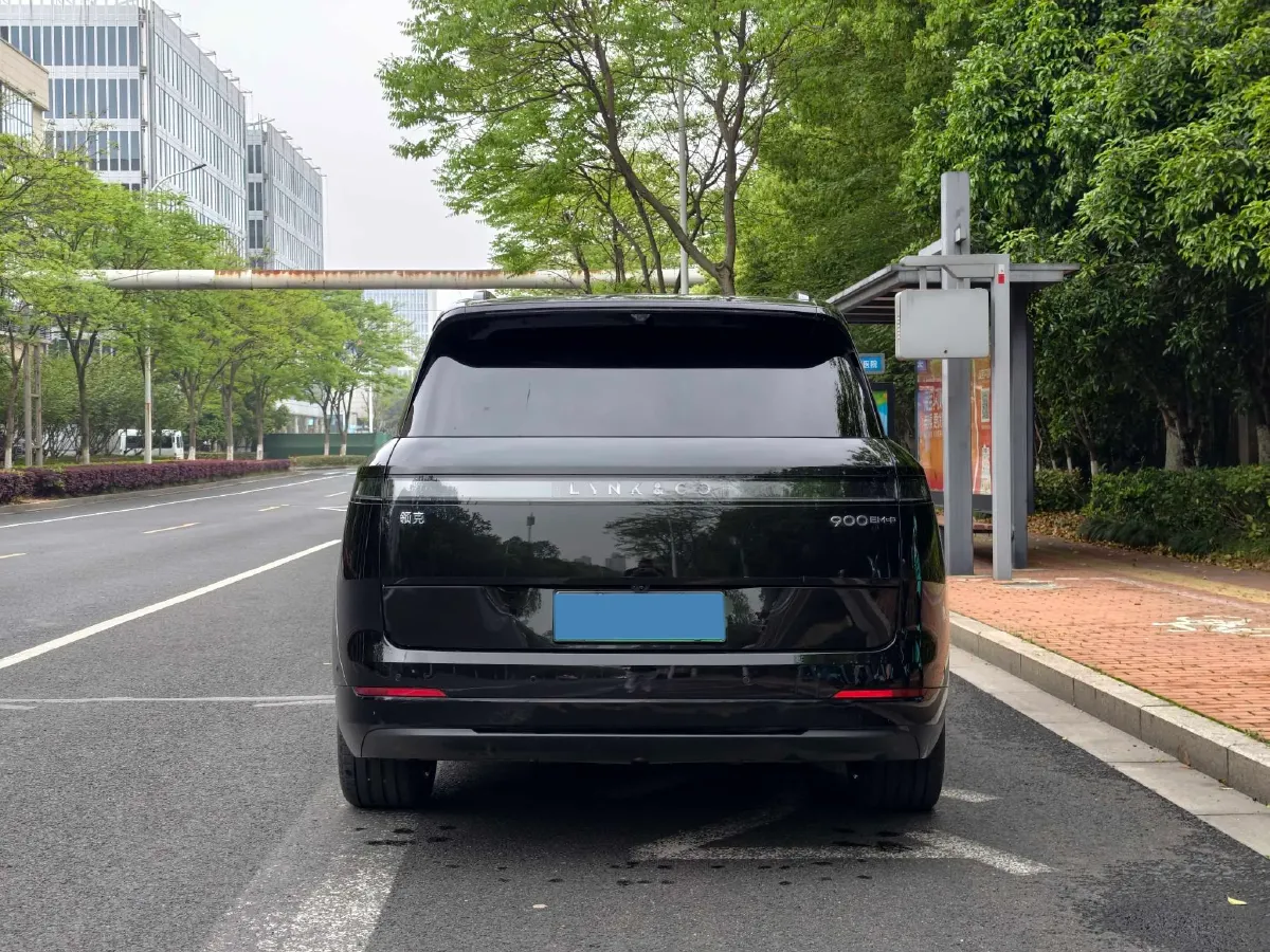 2025 LYNK&CO 900 2.0T 254HP L4 3DHT PHEV,autocango,china used car exporter,china ev exporter,chinese used car exporter,chinese used ev exporter