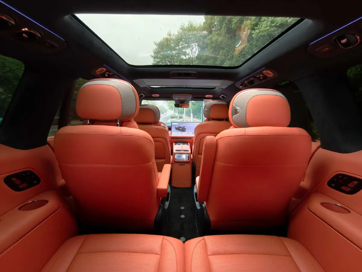 2025 LYNK&CO 900 2.0T 254HP L4 3DHT PHEV,autocango,china used car exporter,china ev exporter,chinese used car exporter,chinese used ev exporter