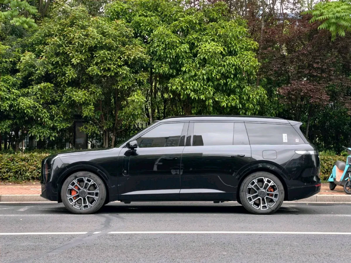 2025 LYNK&CO 900 2.0T 254HP L4 3DHT PHEV,autocango,china used car exporter,china ev exporter,chinese used car exporter,chinese used ev exporter