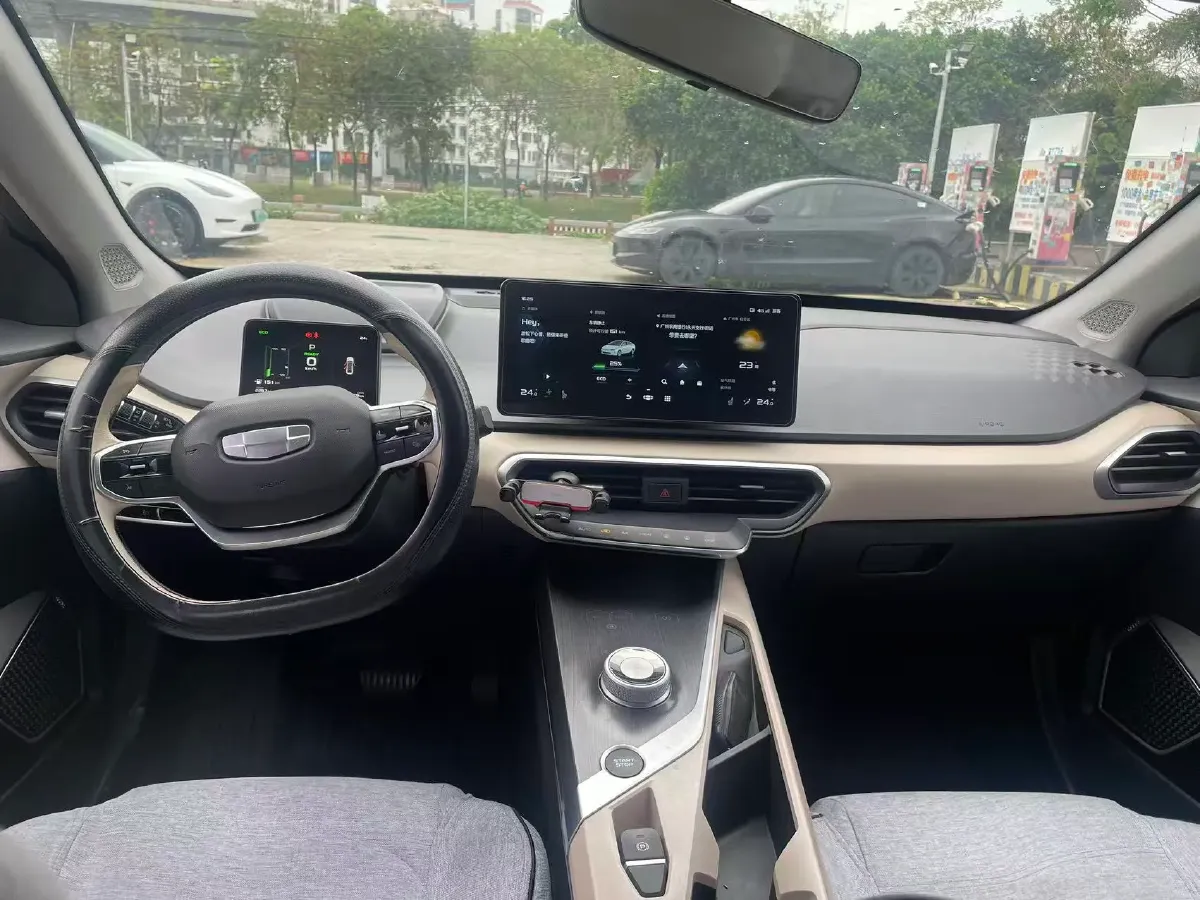 2022 Geometry G6 BEV 53KWH,autocango,china used car exporter,china ev exporter,chinese used car exporter,chinese used ev exporter