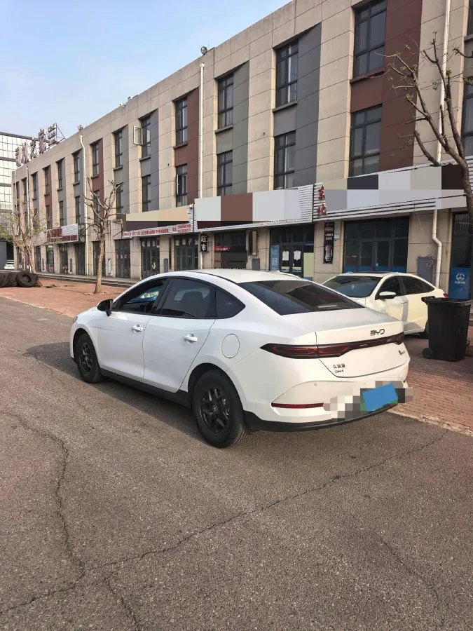 2025 BYD Qin Plus 1.5L 101HP L4 E-CVT PHEV 7.68KWH,autocango,china used car exporter,china ev exporter,chinese used car exporter,chinese used ev exporter